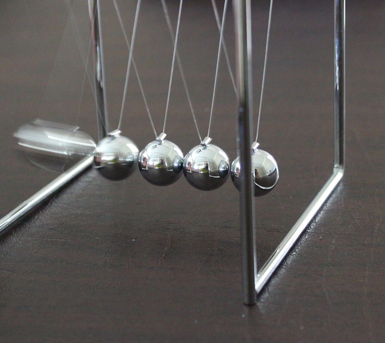 接触求解:sequential impulse、暖启动与 Baumgarte