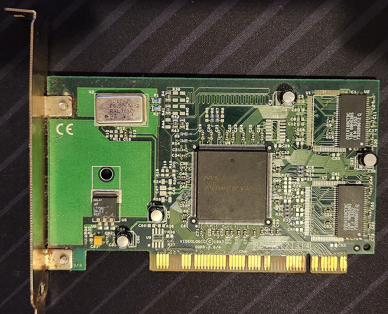 NEC PowerVR PCX2 加速卡：TBDR 的板卡形态